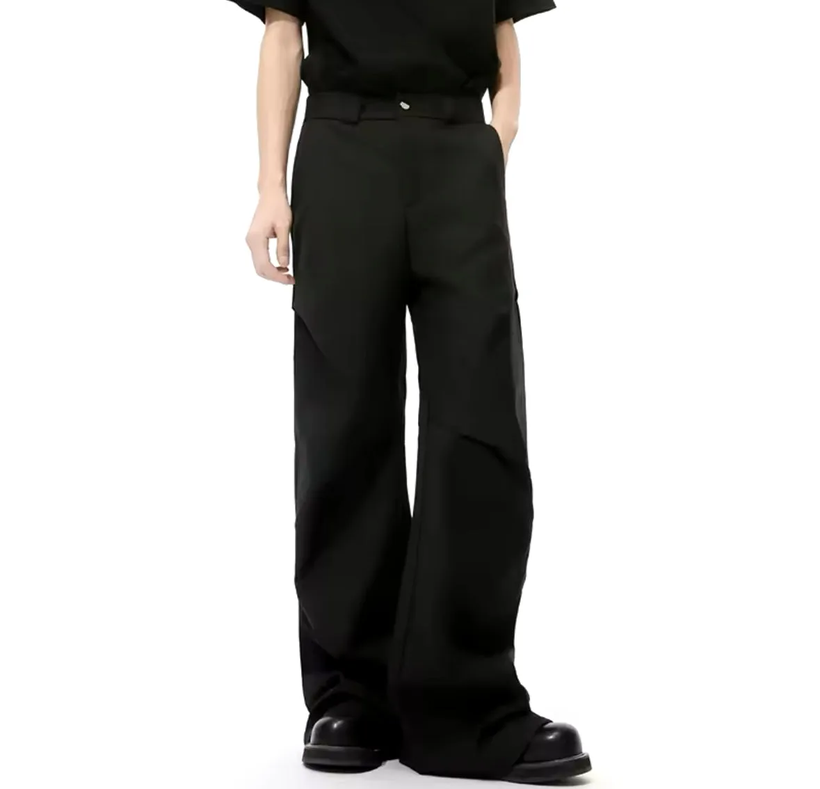 Black Pleated Baggy Trousers